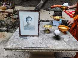 Photo of the previous abbot of Wat Khao Tham